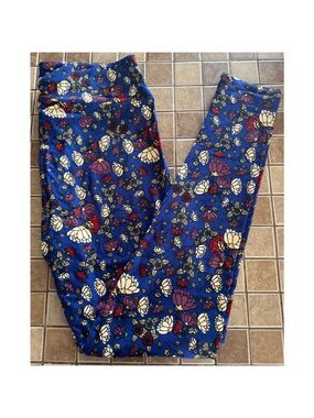 Women's TC LuLaRoe Leggings Tall & Curvy Blue Floral Print